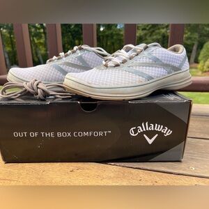 Women’s Golf Shoes. Callaway brand Spikeless. White with gray accents